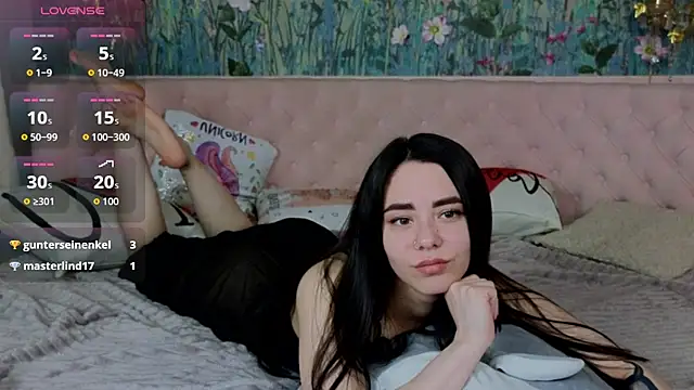 Czat XXX na żywo – IvoryWood_