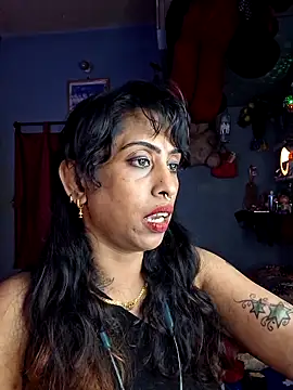 Poisonou5 Pertunjukan Webcam