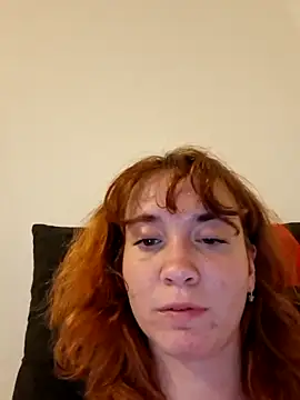 OhnivaKocka1 webcam show