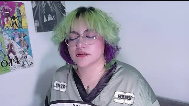 XxGreenGoodxX's Live XXX Chat