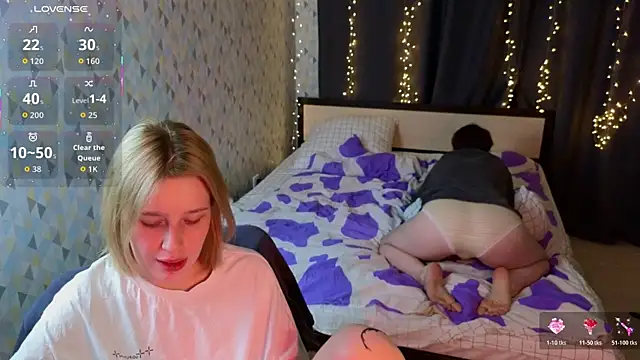 two_gerls_here Pertunjukan Webcam