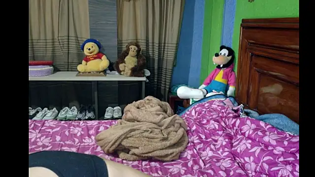 Chatroom XXX en direct de _Charlize_theron_