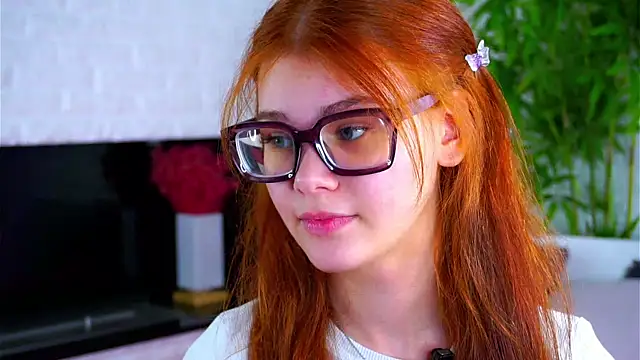 YettaCalabriaのライブXXXチャット