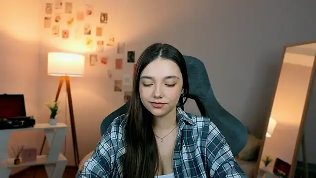 VexorineのライブXXXチャット