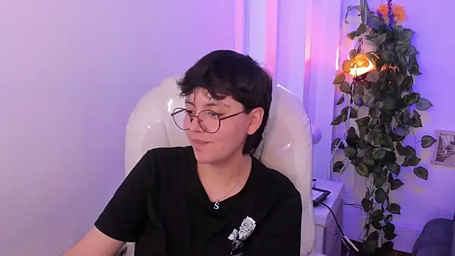 Nathaly_ds élő XXX-chatje