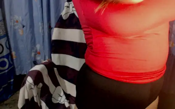 urlover_mae26のライブXXXチャット