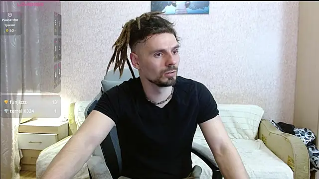 Show modela Aestheticguy101 na web-kameri