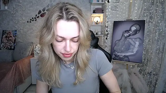 NickyAdamidi: онлайн-секс-чат