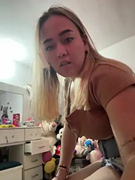 Pokazy przed kamerką – Danielavegax