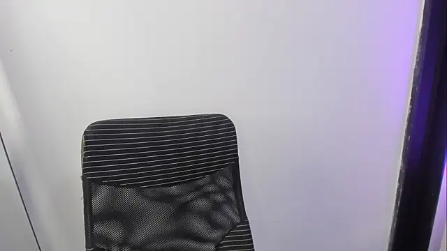 Valery_jameのライブXXXチャット