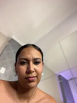 MiilaBlake 现场XXX聊天