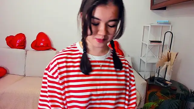 Chat XXX Live ShanaYock