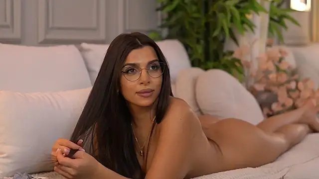 NicoleCellini Live XXX-Chat