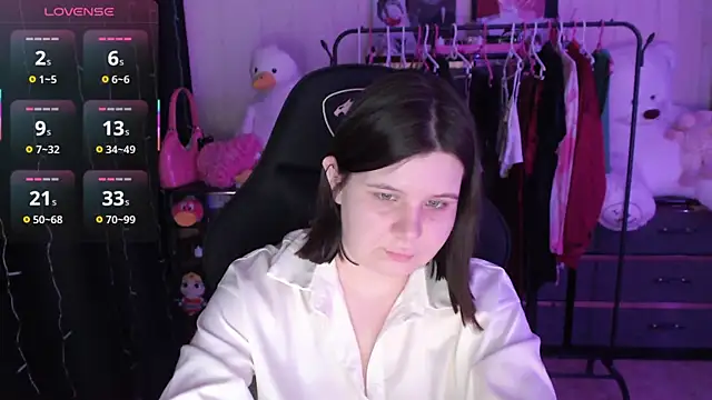 AmyVibess' Live XXX Chat