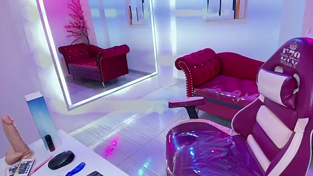 دردشة Emily_andrews الجنسية المباشرة