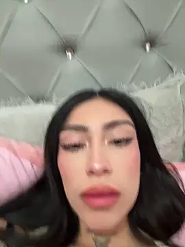 Bonny_Eva: απευθείας συνομιλία ΧΧΧ