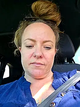 julimonroe Show in webcam