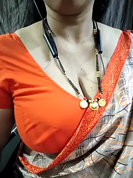 bhuvana_555's Live Sex Cam Show