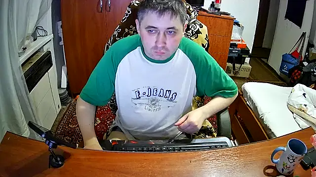 tores992's Live XXX Chat