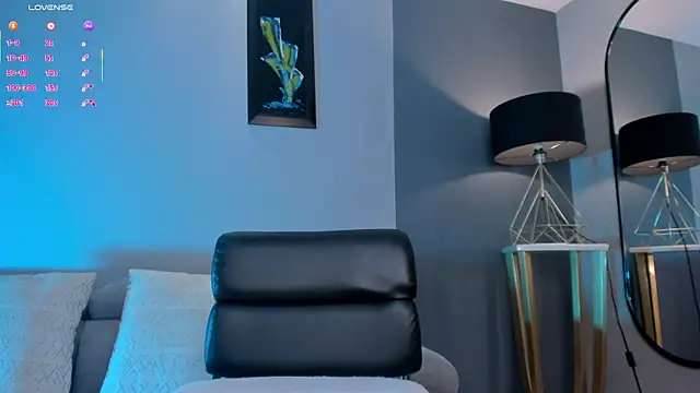 TaraLawrenceのライブXXXチャット