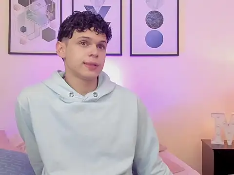 Онлайн чат XXX mykelcano