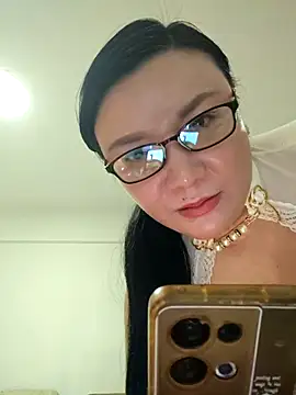 Živý XXX chat LILYsweetfcup