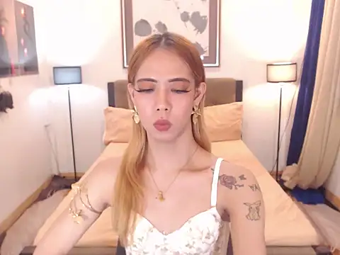 PreciousAmore Pertunjukan Webcam