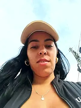 Luianna Live XXX-Chat