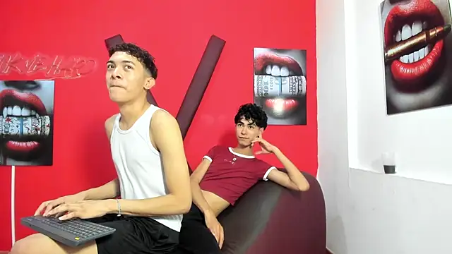 AVENGER_BOYS2026 webkamerás műsora