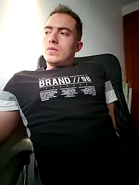 عرض كام TouchDaddy4