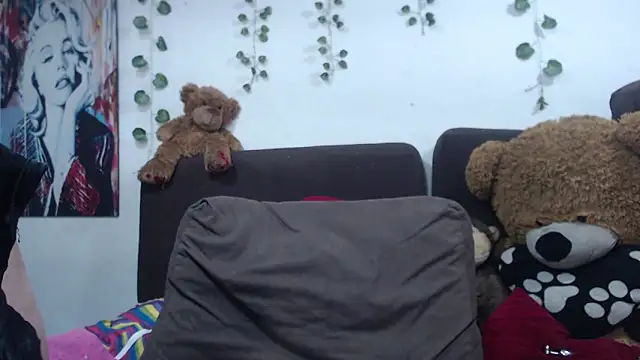 Chat +18 de Samanta_milf84 ao vivo