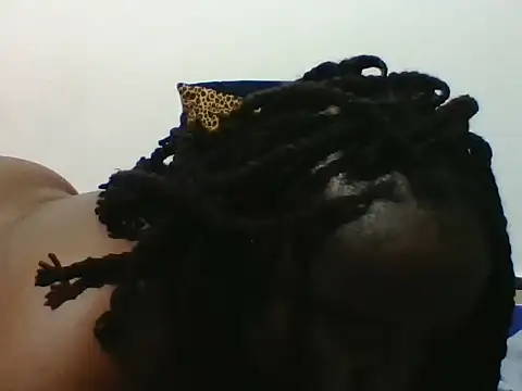 Hotwife8のライブXXXチャット