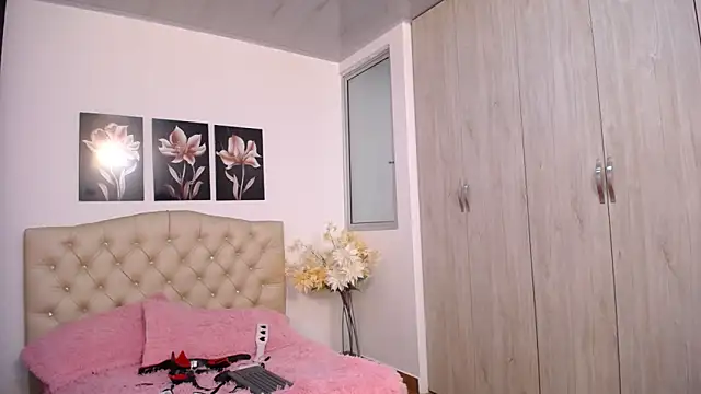 Živý XXX chat pinky_f00x