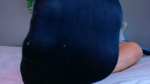 MrFox__ Live XXX Chat