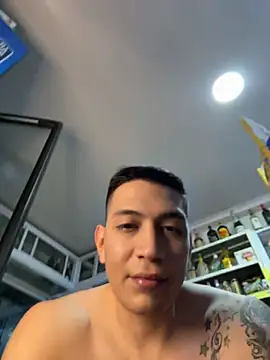 Pokazy przed kamerką – OliverWest04