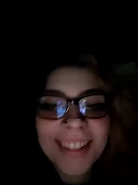 whatevaandissues: онлайн-секс-чат