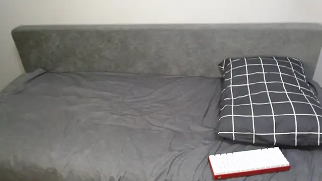 Student_Oliver – Naživo XXX chat