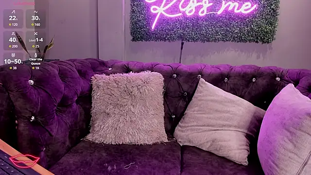 Chatroom XXX en direct de scarlettvelvet_