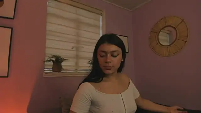 Chat XXX en directo de Lummii_