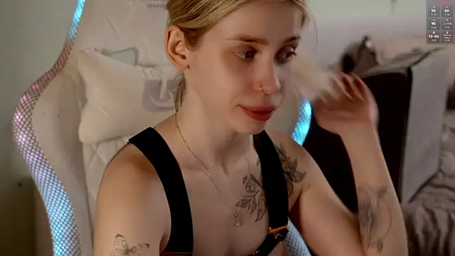 ho1yho1e – Naživo XXX chat