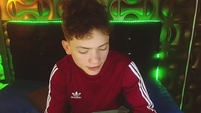 cruz_dante Show Webcam