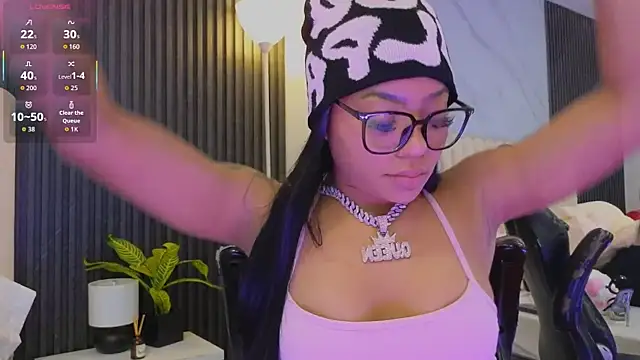 Madiee_Rhea's Webcam Show