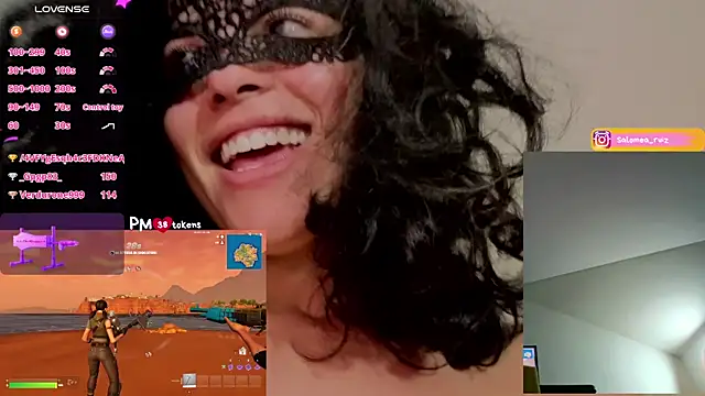 salomea_r Show in webcam