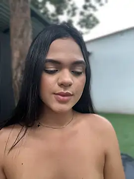 Czat XXX na żywo – Bella-Ferrer