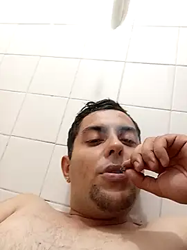 Show modela Pau_moreno23 na web-kameri