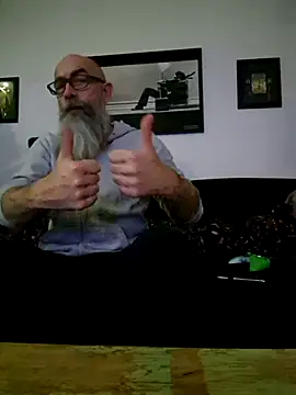 แชท XXX สดของ Kingsscepter