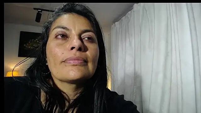 Chat XXX en directo de Lust_Mom41