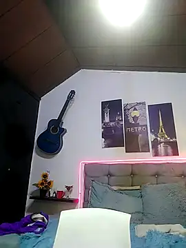 Keyla01_'s Live XXX Chat