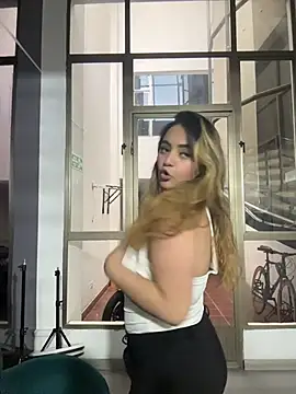 Antonella_Julieta: вебкам-шоу