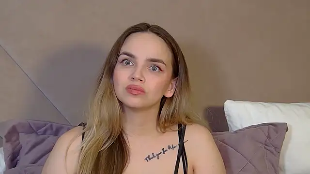 AnitaVentureのライブXXXチャット